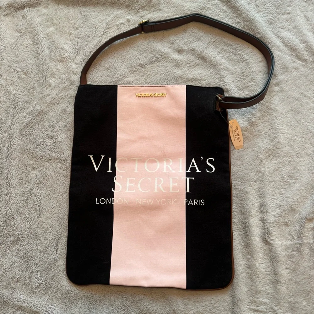 Victoria’s Secret Pink Black Crossbody Shoulder Bag Logo NWT‎ Adjustable Strap
